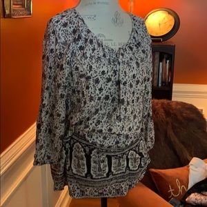 Lucky Brand Black and Cream top - Size XL NWOT